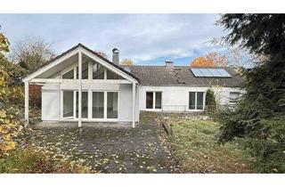 Haus kaufen in 51597 Morsbach, Ruhige, ungestörte Ortsrandlage: 240 m² großer Bungalow auf 4.507 m² Grundstück