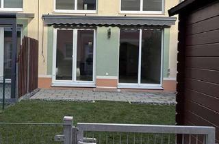 Haus mieten in 90537 Feucht, Stilvolles und hochwertiges Reihenmittelhaus für die ganze Familie