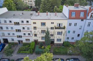 Anlageobjekt in 13509 Wittenau, Bezugsfreies 2-MFH mit schönem Garten und zwei Remisen für Sanierung und Dachausbau.