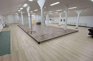 Geschäftslokal mieten in Transitstraße 19, 18182 Mönchhagen, verkehrsgünstig gelegene, große Gewerbeeinheit über 2 Etagen/ Ladeneinheit im EG und OG