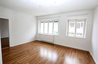 Wohnung mieten in 84130 Dingolfing, Zentral gelegene 2-Zi.-Whg. mit Dachterrasse und eigenem Innenhof