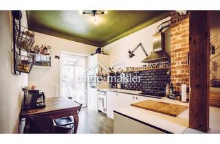 Wohnung kaufen in 74072 Heilbronn, Altbauwohnung in Kernstadt mit großem Garten