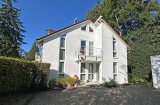 Einfamilienhaus kaufen in 70597 Degerloch, Einfamilienhaus in erstklassiger 1-A-Wohnlage in Stuttgart-Degerloch in Waldrandlage