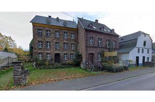 Haus kaufen in Moselstr. 30-32, 56814 Ernst, Historisches Ensemble mit Freifläche, in A-Lage an der Mosel in Ernst bei Cochem