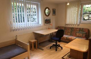 WG-Zimmer mieten in Josef-Neumeier-Str., 85664 Hohenlinden, Charmantes Zimmer im Souterrain