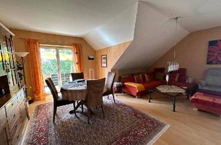 Wohnung kaufen in 36093 Künzell, Künzell - Ansprechende Dachgeschosswohnung mit Sonnenbalkon