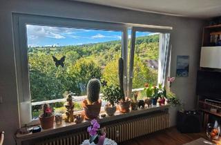 Wohnung kaufen in 73776 Altbach, Altbach - Gemütliche 3-Zimmerwohnung mit 2 Balkon und extra Zimmer im DG