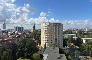 Wohnung kaufen in 27568 Mitte, Mitte: 8 OG mit Fahrstuhl inkl. 3 Sonderumlagen