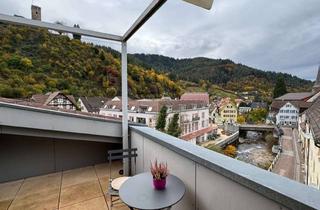 Penthouse kaufen in Leimattenstrasse, 78132 Hornberg, Perfekt eingerichtete Ferien-Penthousewohnung mit einzigartiger Sicht!