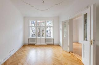 Wohnung kaufen in Droysenstraße 12, 10629 Charlottenburg, Charmanter Altbauklassiker, frisch saniert – mit Sonnenbalkon fußläufig zum Ku`damm