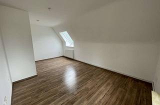 Wohnung kaufen in Marienwerder Straße 13, 26388 Fedderwardergroden, Gemütlich und vollsaniert - Dachgeschosswohnung zu verkaufen