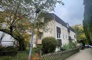 Wohnung kaufen in 71088 Holzgerlingen, Gemütliche Dachgeschoß-Wohnung in Holzgerlingen mit EBK, Balkon und Stellplatz!