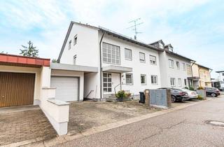 Wohnung kaufen in 94315 Haid, Charmante Dachgeschosswohnung in Straubing - Ihr neues Zuhause oder Investment