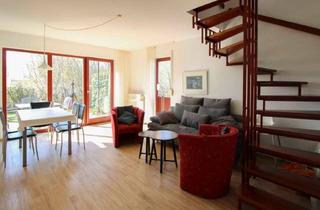 Wohnung kaufen in 18574 Gustow, Attraktive Kapitalanlage: sofort vermietbare Maisonette mit Terrasse in ruhiger Lage von Gustow.