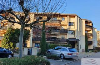 Wohnung kaufen in 79219 Staufen, Eigentumswohnung mit Außenstellplatz in schöner Wohnlage von Staufen!