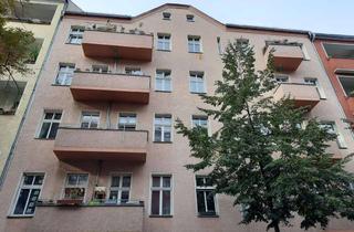 Wohnung kaufen in Flughafenstraße 24, 12053 Neukölln, Geräumige und vermietete 2-Zimmer-Wohnung