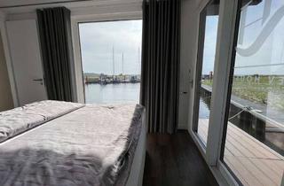 Wohnung kaufen in 18569 Neuenkirchen, LUXUS Hausboot - 3 Etagen - 100m² Wohnen + 120 m² SONNENTERRASSE - Kamin, Kino, komplett individuell