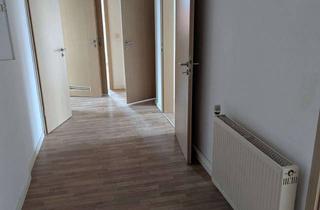 Wohnung mieten in Gagarinstr. 50, 07545 Gera, 4-Raum Wohnung im DG