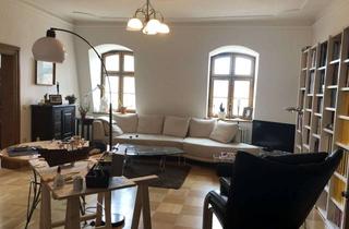 Wohnung mieten in 95444 City, Im historischen Prestigeobjekt in pulsierender Innenstadtlage - direkt am Hofgarten*