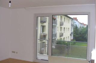 Wohnung mieten in Feldbergstr., 65239 Hochheim, 3-ZKB-Wohnung mit Balkon im 1. OG, Feldbergstr. 7
