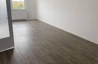 Wohnung mieten in Warburghof 18, 30627 Groß Buchholz, Attraktive 3 Zimmer Wohnung im 7. OG! [VAC-18671].