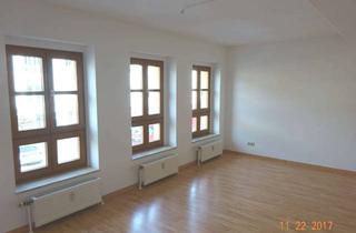 Wohnung mieten in Markt 12, 04626 Schmölln, zentrale 4,5-Raum Erdgeschoss-Wohnung