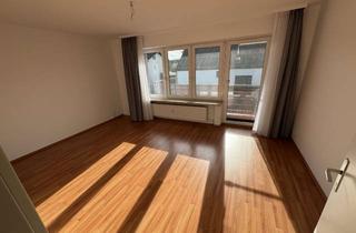 Wohnung mieten in Adalbert-Stifter-Str. 13, 83052 Bruckmühl, Geräumige 4 Zimmer Wohnung mit großem Südbalkon und Gemeinschaftsgarten zu vermieten!