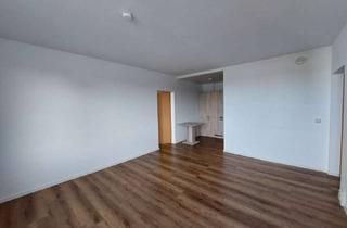 Wohnung mieten in Friedrich-König-Straße 17, 98527 Suhl, Große 3-Zimmer-Wohnung in der Stadtmitte