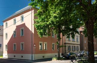 Wohnung mieten in 73728 Esslingen, Sanierter Altbau mit Charme in der Innenstadt / 3-Zimmer Wohnung mit Balkon in Esslingen am Neckar