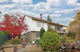 Einfamilienhaus kaufen in 71069 Sindelfingen, Einzigartiges Einfamilienhaus mit Einliegerwohnung und großem Gartengrundstück