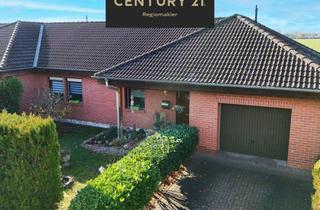 Doppelhaushälfte kaufen in 06369 Glauzig, Stilvolle Doppelhaushälfte im Bungalowstil – Wohnen auf einer Ebene mit Gartenidylle