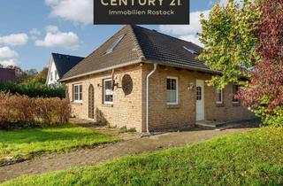 Haus kaufen in 18182 Gelbensande, Familienfreundlicher Bungalow mit großem Grundstück, ausgebautem Dachgeschoss und Doppelgarage