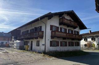 Bauernhaus kaufen in 82441 Ohlstadt, Traditionelles Bauernhaus ohne Denkmalschutz mit Ausbaupotential in Ohlstadt bei Murnau