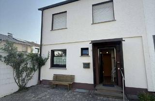 Doppelhaushälfte kaufen in 53859 Niederkassel, Doppelhaushälfte in ruhiger Lage in Niederkassel