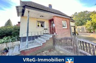 Doppelhaushälfte kaufen in 23628 Krummesse, Krummesse vor den Toren Lübecks: Gemütliche Doppelhaushälfte auf naturnahem Eigenland mit Vollkeller