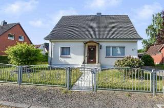 Einfamilienhaus kaufen in 23619 Zarpen, Charmantes Einfamilienhaus mit Potenzial in idyllischer Feldrandlage von Zarpen!