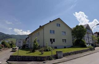 Wohnung kaufen in Ringstraße, 77654 Offenburg, Erdgeschosswohnung mit Terrasse, großem Garten & Blick in die Reben -- Provisionsfrei