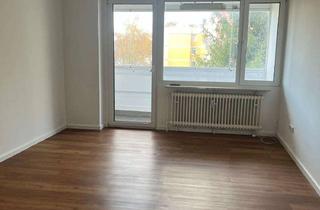 Wohnung kaufen in 82362 Weilheim, Gepflegte 2-Zimmer-Wohnung in ruhiger Lage mit sonniger Loggia