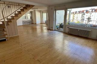 Wohnung kaufen in 76437 Rastatt, Großzügige Maisonettewohnung mit ca. 165 m² Wohnfläche, Dachterrasse und TG-Stellplatz in Rastatt!