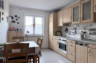 Wohnung kaufen in 79282 Ballrechten-Dottingen, Helle 3-Zimmer-Wohnung mit überdachtem Balkon