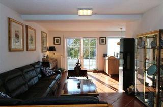 Wohnung kaufen in 84130 Dingolfing, Haus im Haus!! 6-Zi.-Maisonettewohnung mit Gartenanteil, 2 Terrassen und sehr niedrigen Nebenkosten