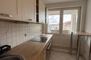 Wohnung mieten in Markt 40, 04626 Schmölln, 2-Zimmer-Wohnung mit Balkon und Einbauküche zu vermieten