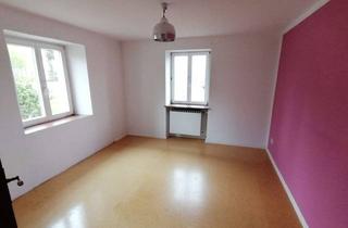 Wohnung mieten in Hennematt 15, 79736 Rickenbach, 4-Zimmer Wohnung mit Balkon und Gartenmitbenutzung in Rickenbach