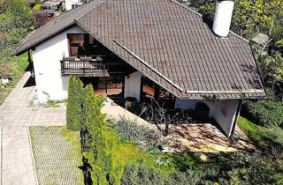 Haus kaufen in 82152 Planegg, schönes EFH im Walmdachvillenstil mitten in Planegg - zentral und trotzdem ruhig wohnen -