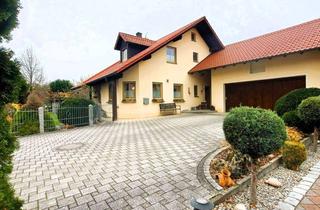 Einfamilienhaus kaufen in 85104 Pförring, Einziehen und Wohlfühlen! Einfamilienhaus mit Weitblick in Wackerstein zum Verkauf!