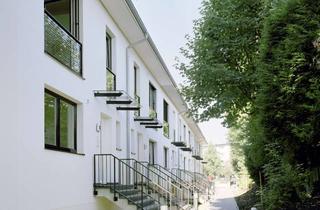 Haus mieten in 61352 Bad Homburg, Wunderschönes Townhouse/Maisonette-Wohnung mit schöner Terrasse zum Innenhof