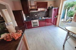 Einfamilienhaus kaufen in Dorfstr. 43, 29690 Schwarmstedt, Zweifamilienhausfreistehend in Buchholz (Aller) mit Terrasse, Balkon, XXL - Garage und 2 Carport