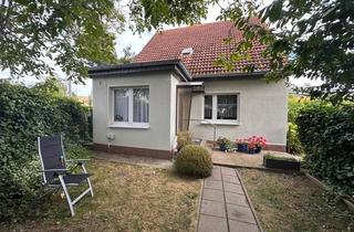 Einfamilienhaus kaufen in Grünhufe, 18437 Stralsund, Schaffen Sie sich ein neues Zuhause-gemütliches Einfamilienhaus in Stralsund zu verkaufen.