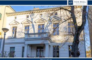Wohnung kaufen in 14471 Potsdam, Lichtdurchflutete, charmante 4-Zimmer-Altbauwohnung mit Terrasse und Stellplatz