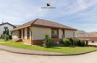 Einfamilienhaus kaufen in 73342 Bad Ditzenbach, Bad Ditzenbach - Großzügiges Einfamilienhaus in guter Lage, mit Einliegerwohnung, schönem Garten und Doppelgarage